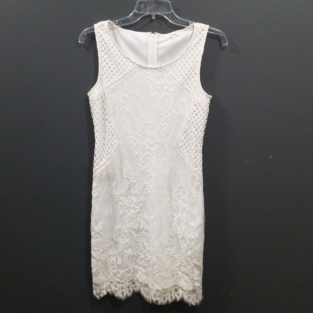 White lace dress